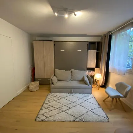 Studio Cosy & Chaleureux Apartment *